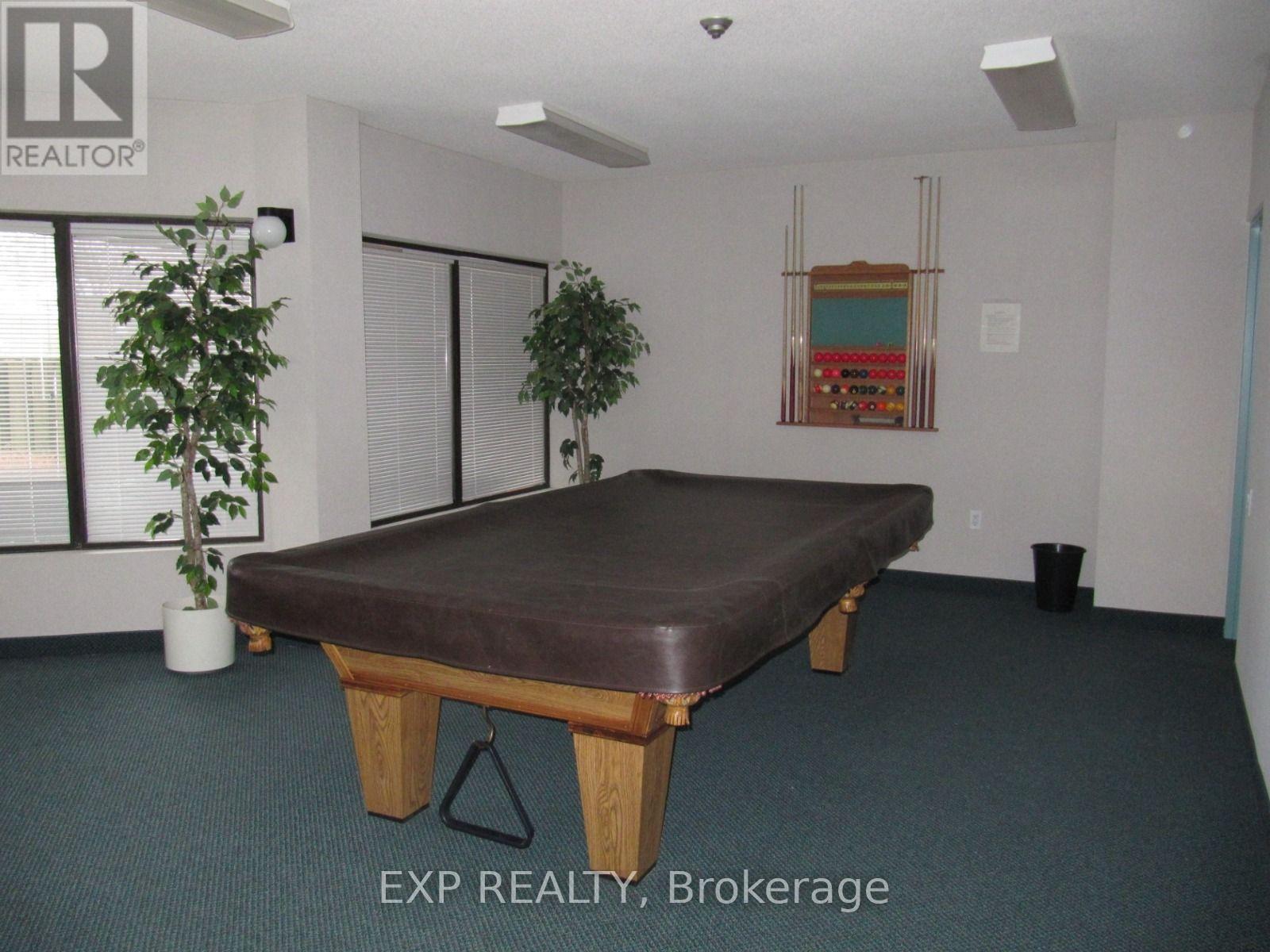 809 - 10 Ellen Street E, Kitchener, Ontario  N2H 6R8 - Photo 7 - X13812688
