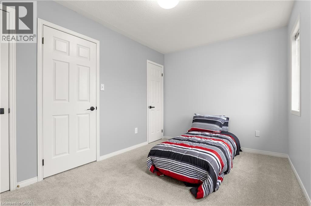 3 Greencroft Court, Kitchener, Ontario  N2N 3H6 - Photo 31 - 40854616