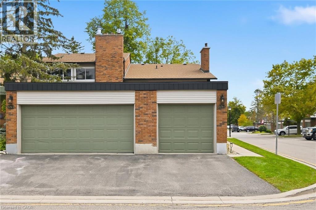 1576 Kerns Road Unit# 7, Burlington, Ontario  L7P 3A7 - Photo 2 - 40858257