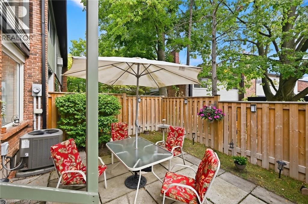 1576 Kerns Road Unit# 7, Burlington, Ontario  L7P 3A7 - Photo 34 - 40858257