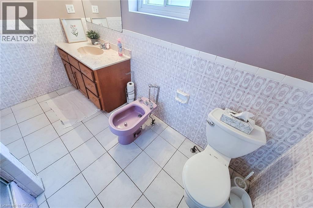 137 East 16th Street, Hamilton, Ontario  L9A 4J4 - Photo 26 - 40863063