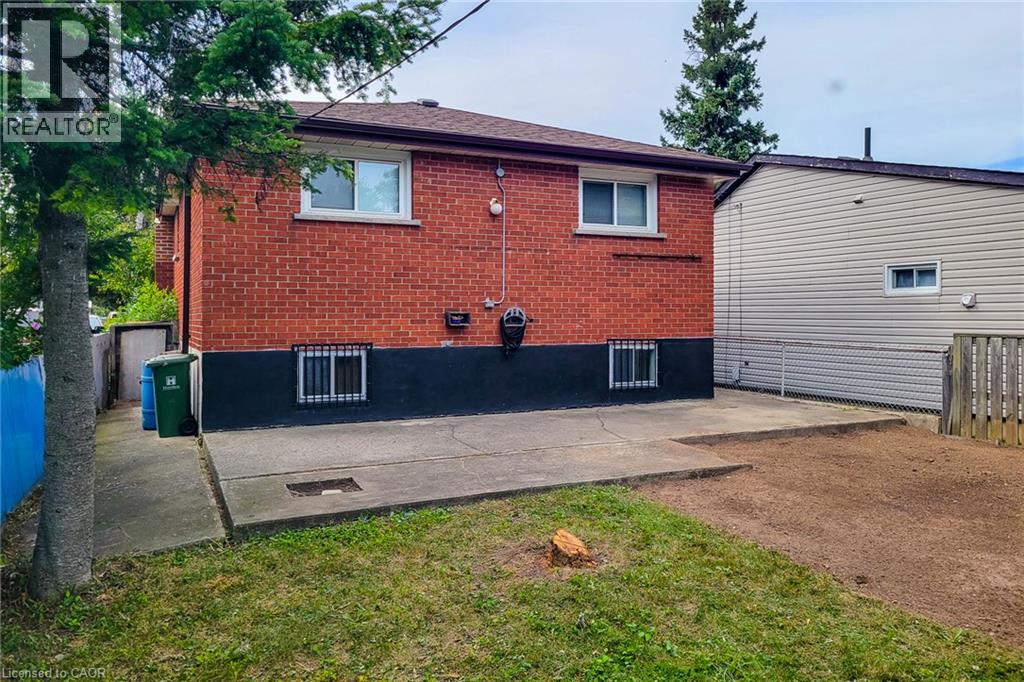 137 East 16th Street, Hamilton, Ontario  L9A 4J4 - Photo 43 - 40863063