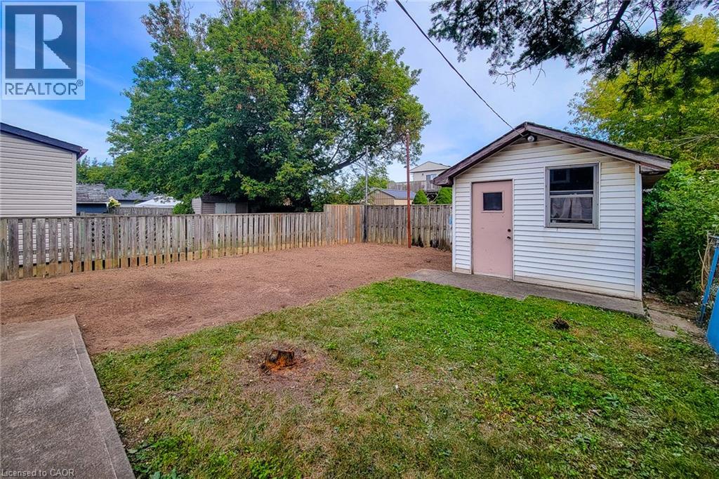 137 East 16th Street, Hamilton, Ontario  L9A 4J4 - Photo 45 - 40863063