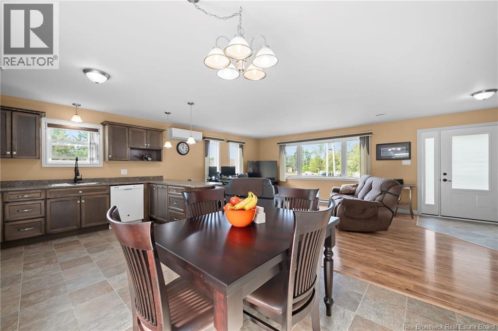 22 Centennial, Richibucto, New Brunswick  E4W 3X2 - Photo 8 - NB148265