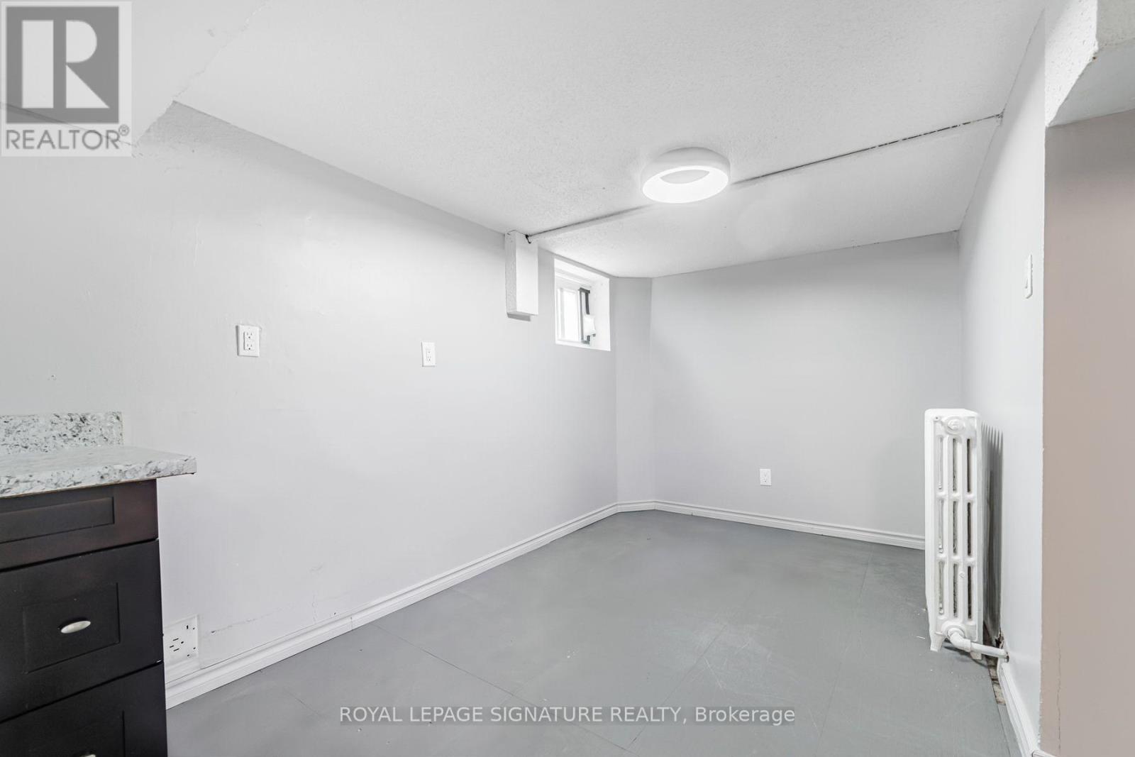 2935 St Clair Avenue E, Toronto, Ontario  M4B 1N9 - Photo 23 - E13804026