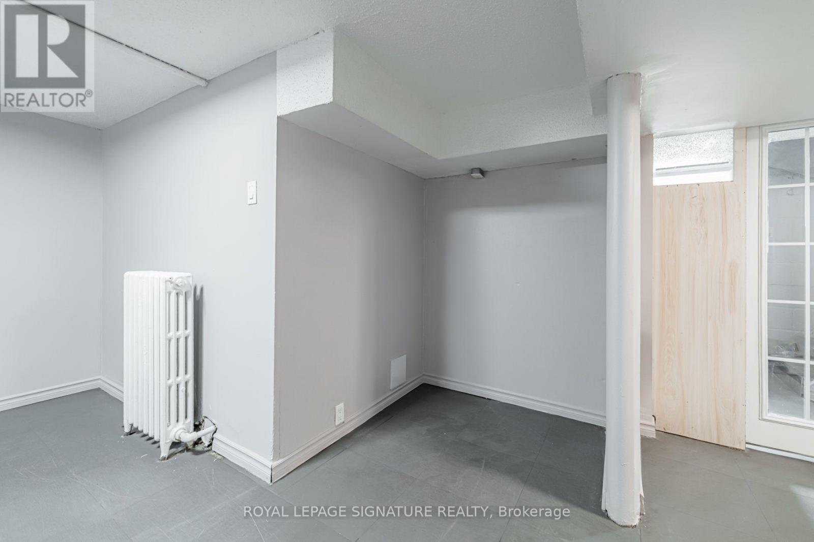 2935 St Clair Avenue E, Toronto, Ontario  M4B 1N9 - Photo 24 - E13804026