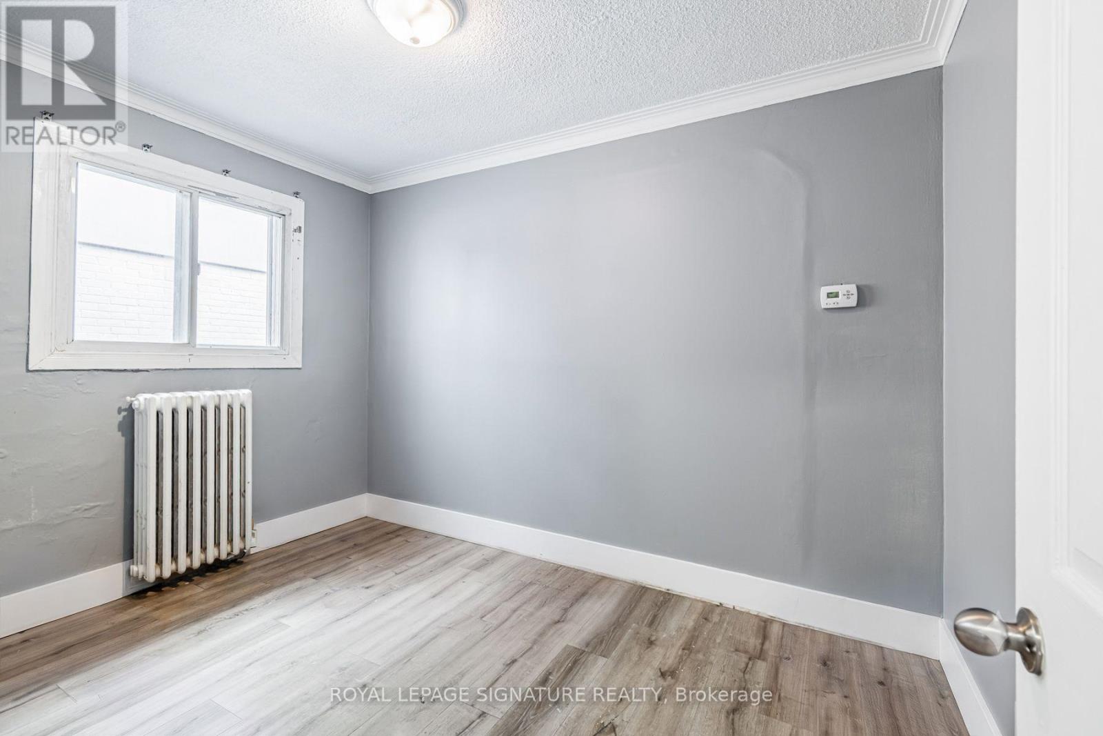 2935 St Clair Avenue E, Toronto, Ontario  M4B 1N9 - Photo 10 - E13804026
