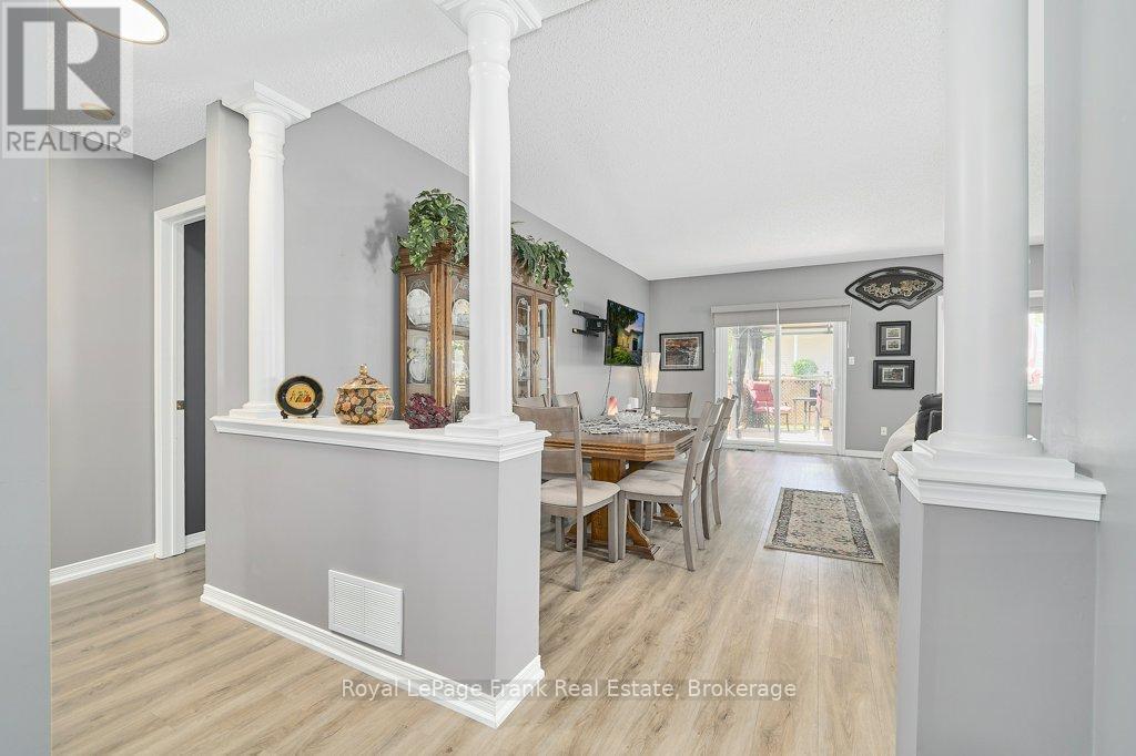 40 Niagara Trail, Clarington, Ontario  L1B 1L6 - Photo 7 - E13812796