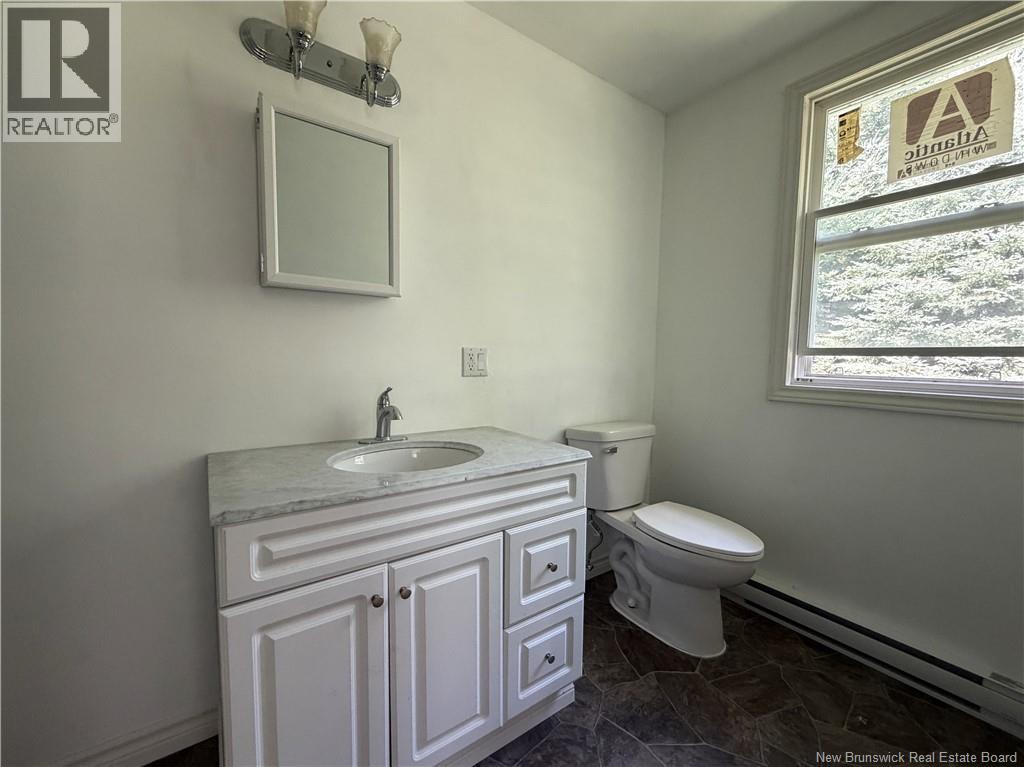 90 Weston Road, Weston, New Brunswick  E7K 1A2 - Photo 14 - NB147218