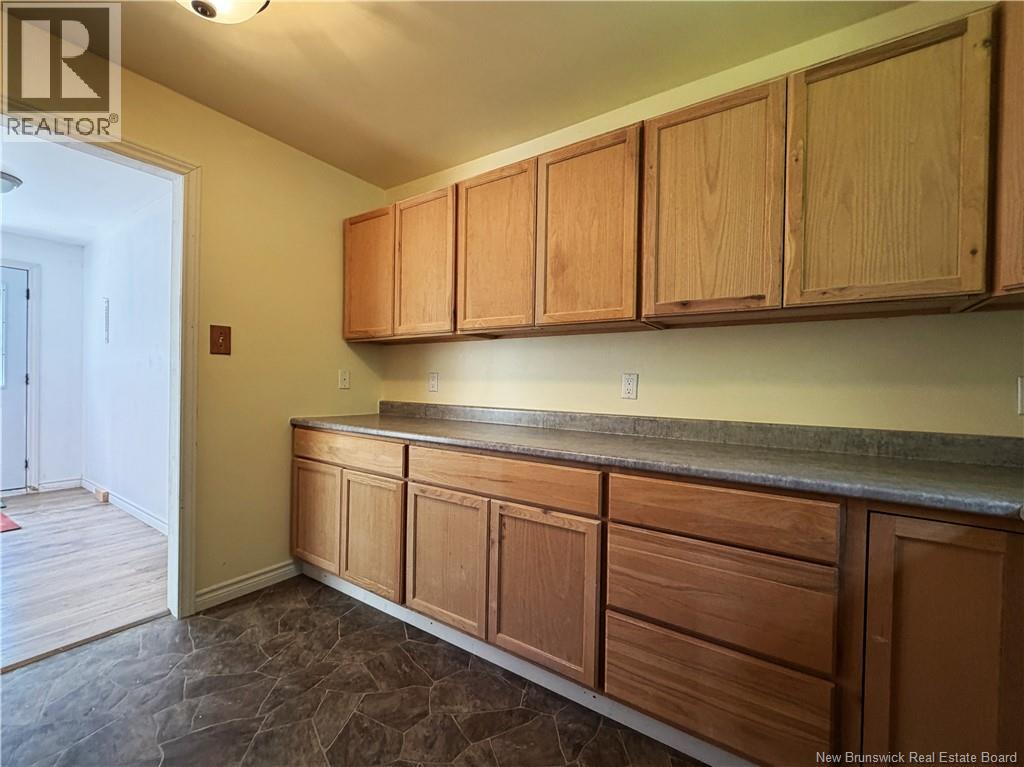 90 Weston Road, Weston, New Brunswick  E7K 1A2 - Photo 10 - NB147218