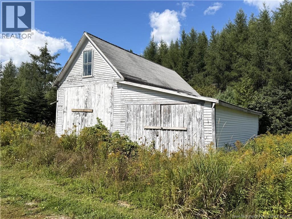 90 Weston Road, Weston, New Brunswick  E7K 1A2 - Photo 23 - NB147218