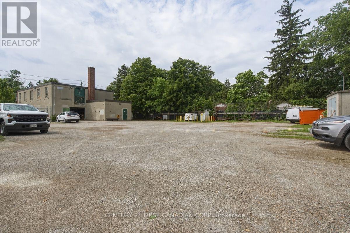 745 Hounsfield Street, Woodstock, Ontario  N4S 1P6 - Photo 3 - X13812868