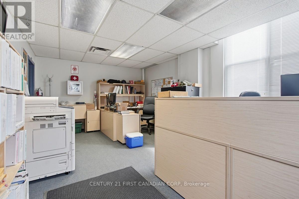 745 Hounsfield Street, Woodstock, Ontario  N4S 1P6 - Photo 9 - X13812868