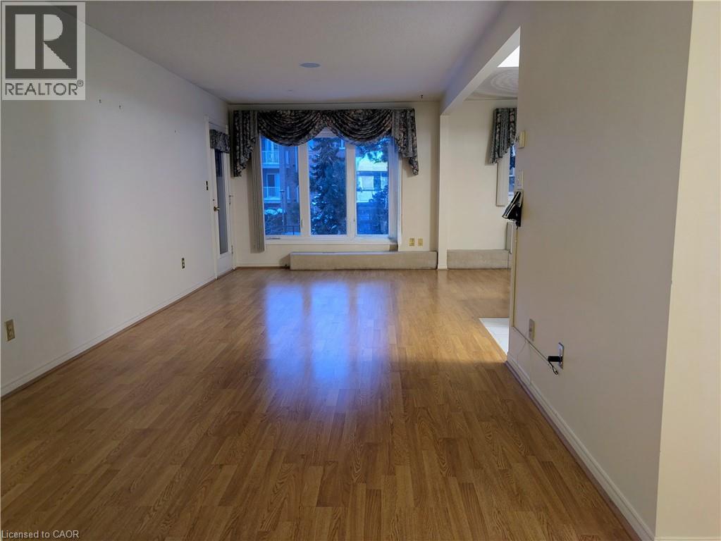 3050 Pinemeadow Drive Unit# 16, Burlington, Ontario  L7M 3X5 - Photo 9 - 40801547