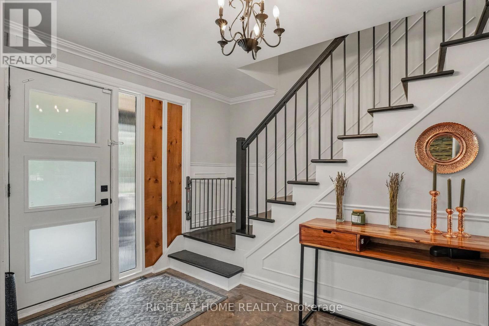 14 Trillium Avenue, Ottawa, Ontario  K2E 5M9 - Photo 5 - X13812780