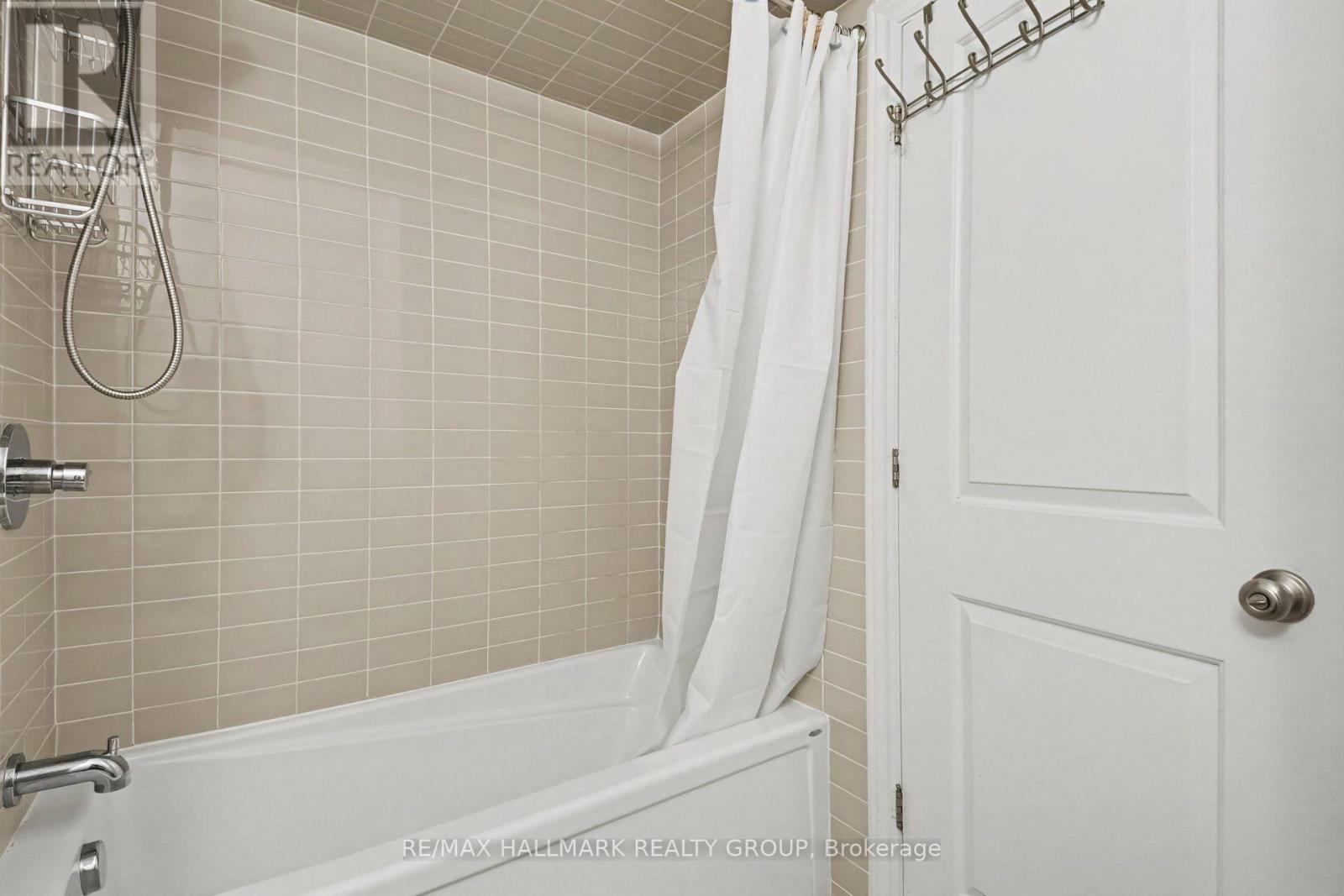 756 Cairn Crescent, Ottawa, Ontario  K1W 0P4 - Photo 26 - X13812892