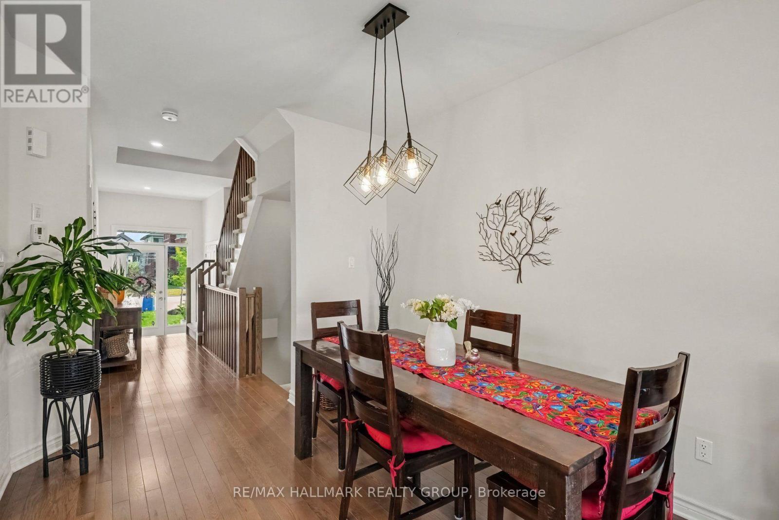 756 Cairn Crescent, Ottawa, Ontario  K1W 0P4 - Photo 8 - X13812892
