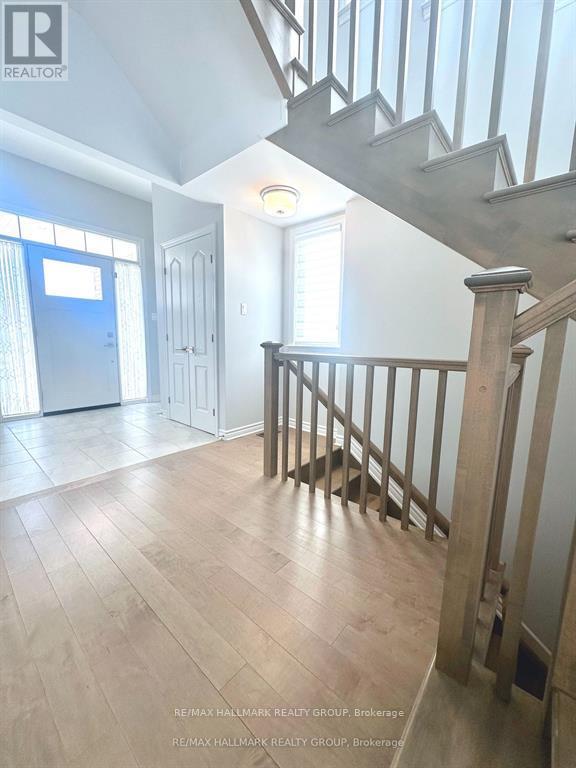 863 Snowdrop Crescent, Ottawa, Ontario  K1T 0X7 - Photo 2 - X13812920