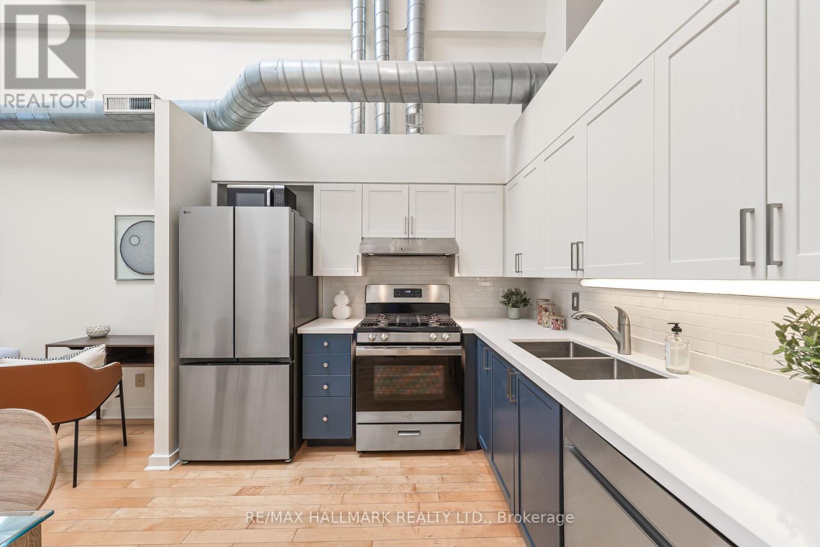 205 - 394 Euclid Avenue, Toronto, Ontario  M6G 2S9 - Photo 11 - C13812818