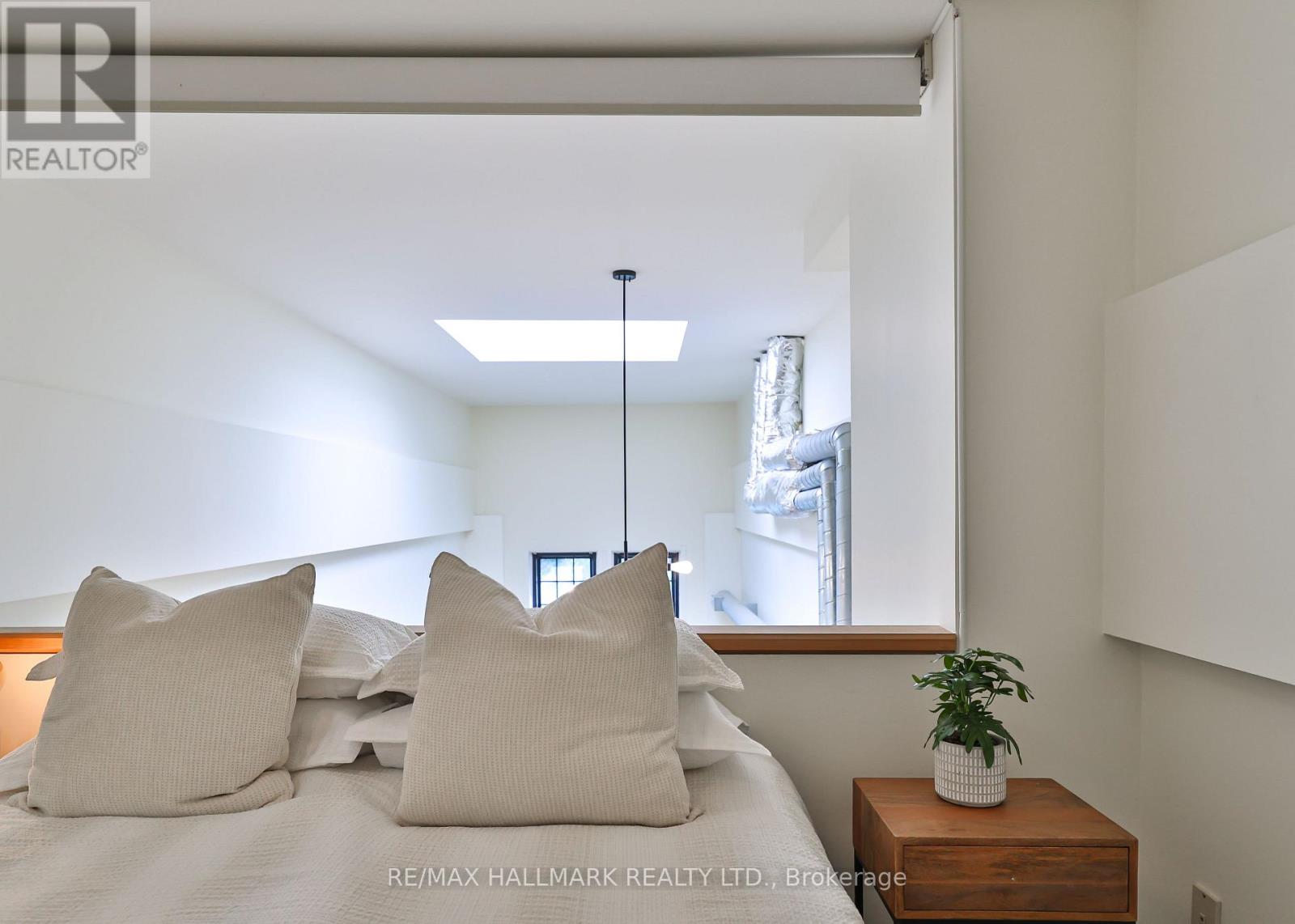 205 - 394 Euclid Avenue, Toronto, Ontario  M6G 2S9 - Photo 16 - C13812818