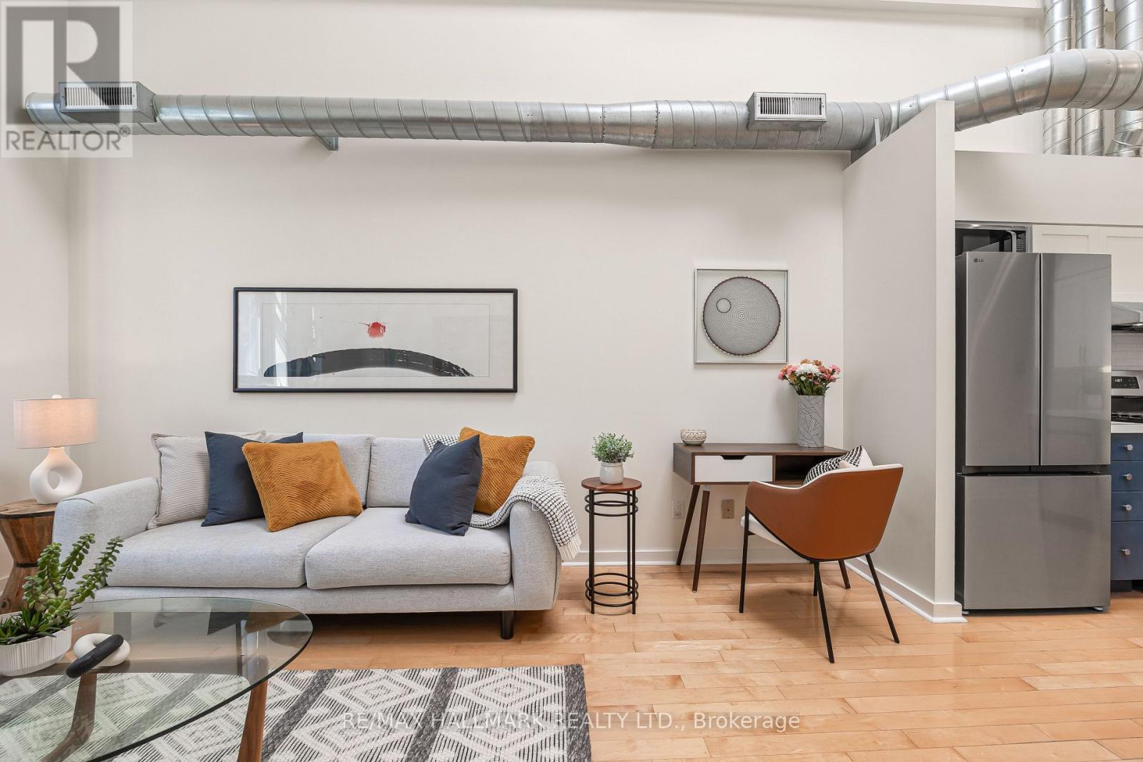 205 - 394 Euclid Avenue, Toronto, Ontario  M6G 2S9 - Photo 4 - C13812818