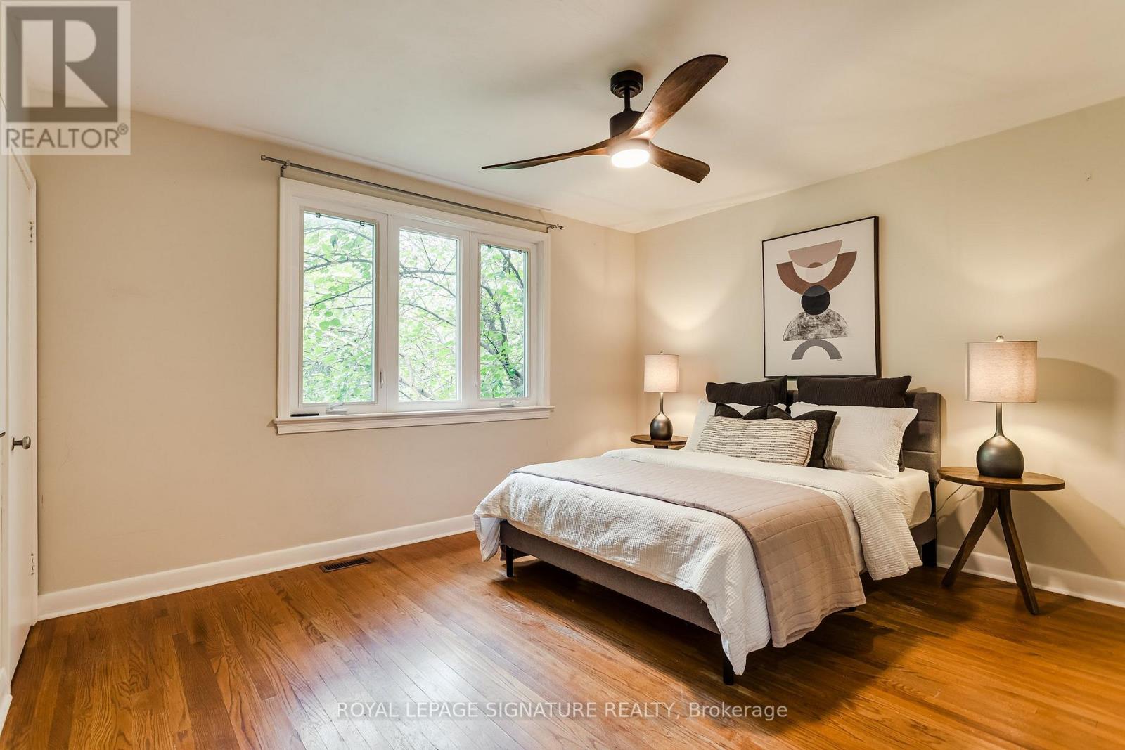 32 Wigan Crescent, Toronto, Ontario  M3H 3A4 - Photo 18 - C13812904