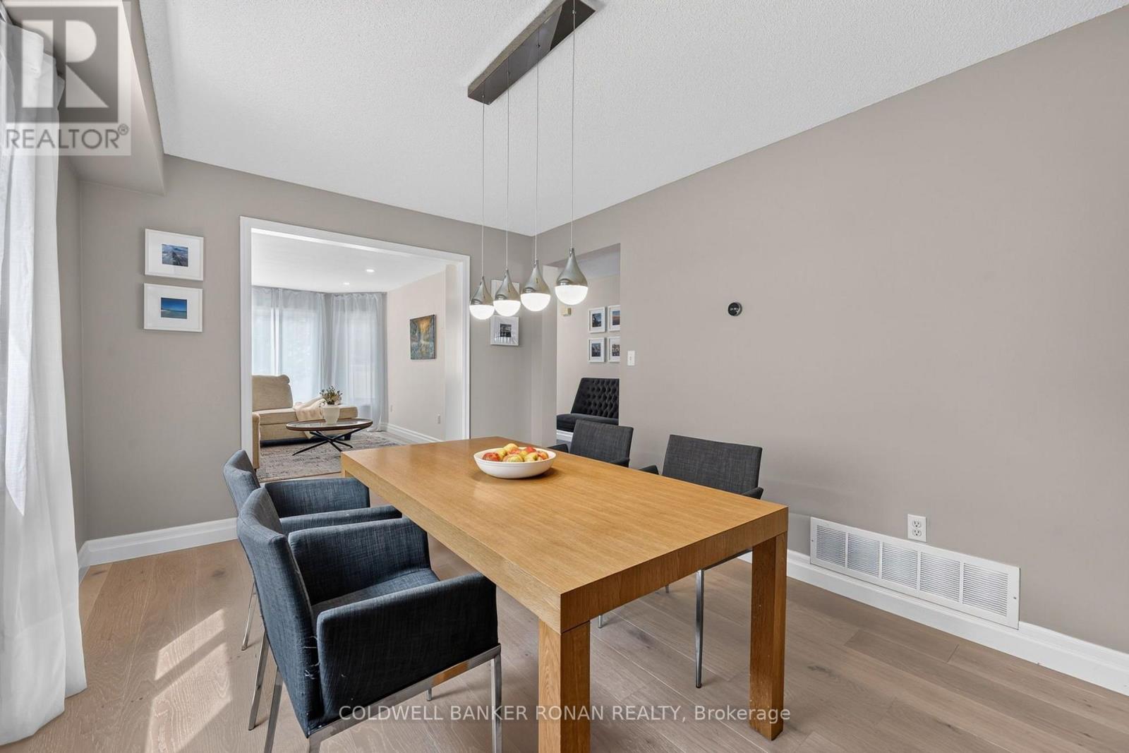 35 Farmstead Crescent, Barrie (Holly), Ontario  L4N 8S2 - Photo 18 - S13812810
