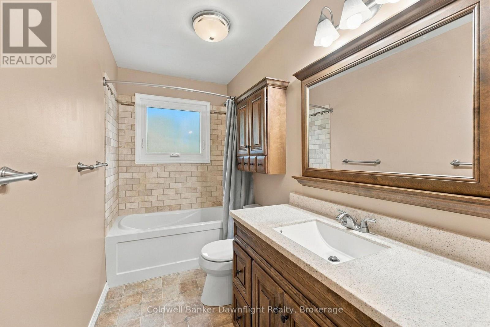 170 Jarvis Street S, Huron East, Ontario  N0K 1W0 - Photo 31 - X13812830