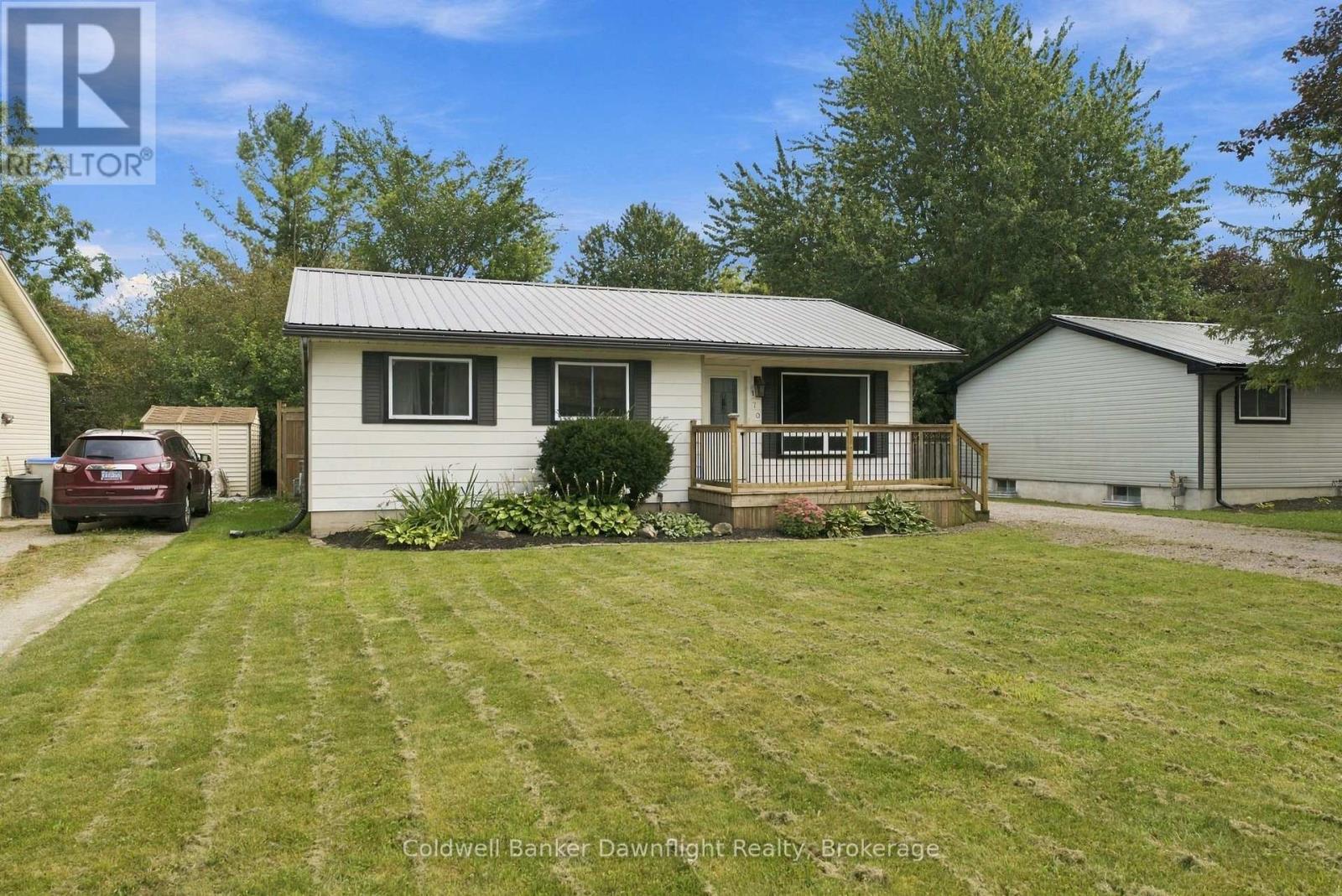 170 Jarvis Street S, Huron East, Ontario  N0K 1W0 - Photo 4 - X13812830