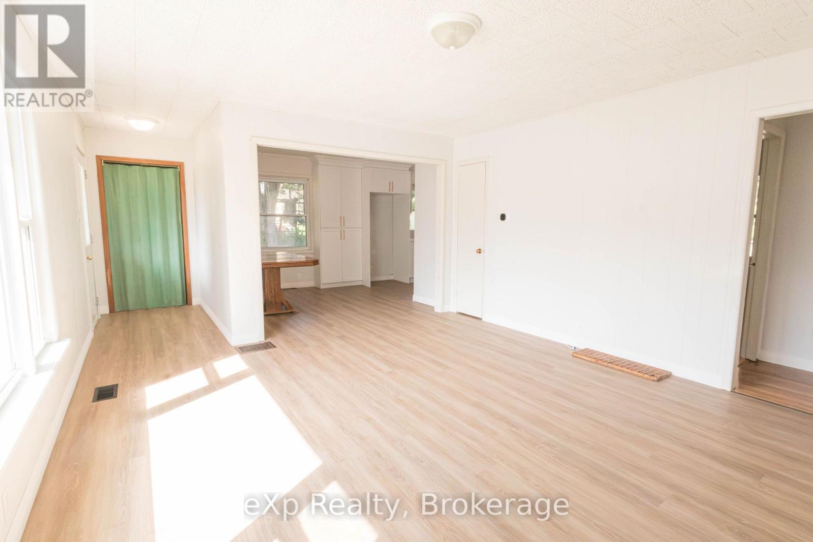 51 Wilson Street, Minto, Ontario  N0G 1Z0 - Photo 13 - X13812866
