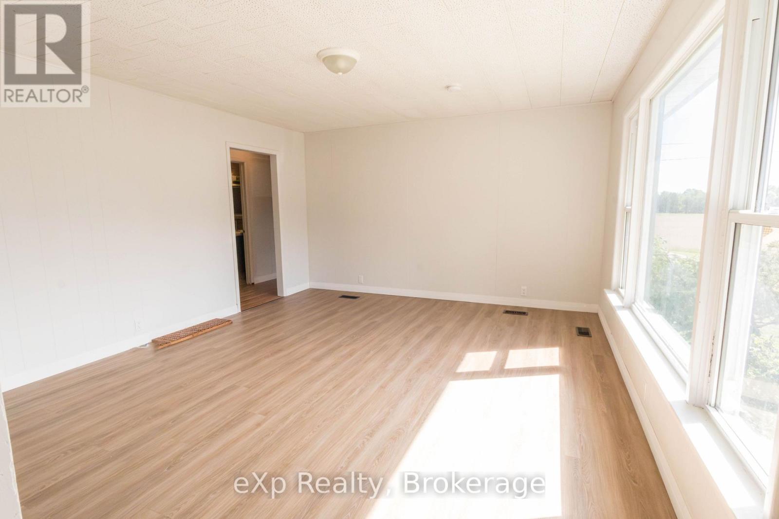 51 Wilson Street, Minto, Ontario  N0G 1Z0 - Photo 14 - X13812866