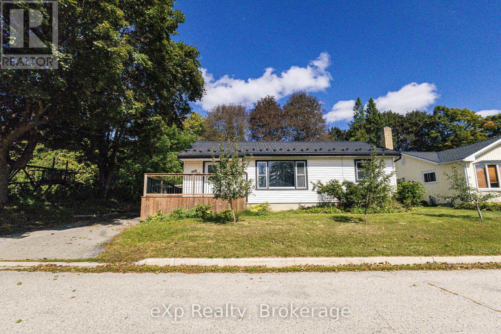 51 Wilson Street, Minto, Ontario  N0G 1Z0 - Photo 5 - X13812866