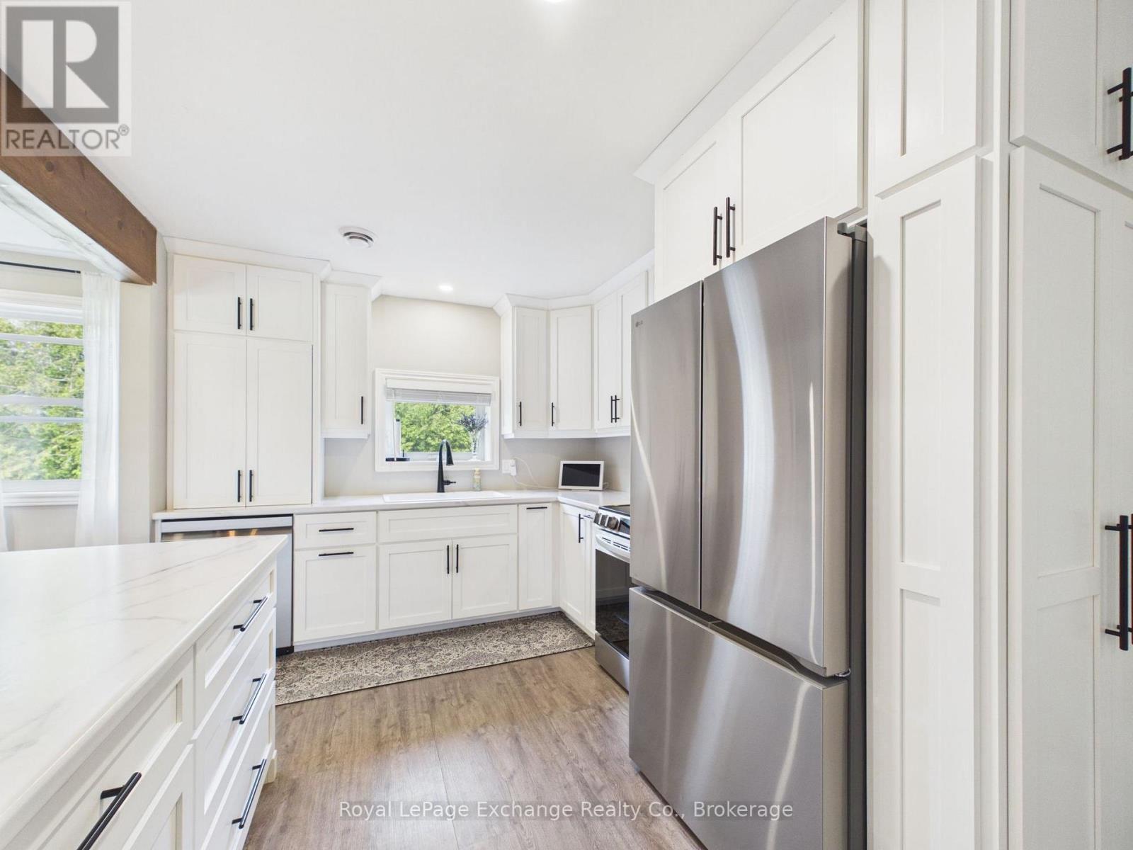 450 Ludgard Street, Huron-Kinloss, Ontario  N0G 2H0 - Photo 12 - X13812924