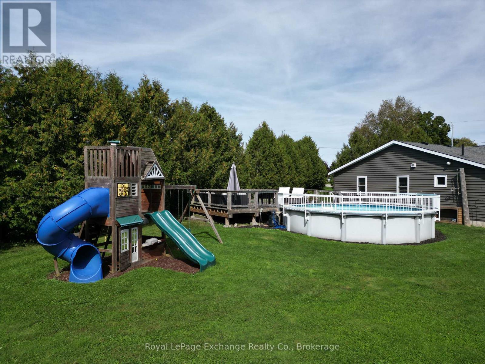 450 Ludgard Street, Huron-Kinloss, Ontario  N0G 2H0 - Photo 33 - X13812924