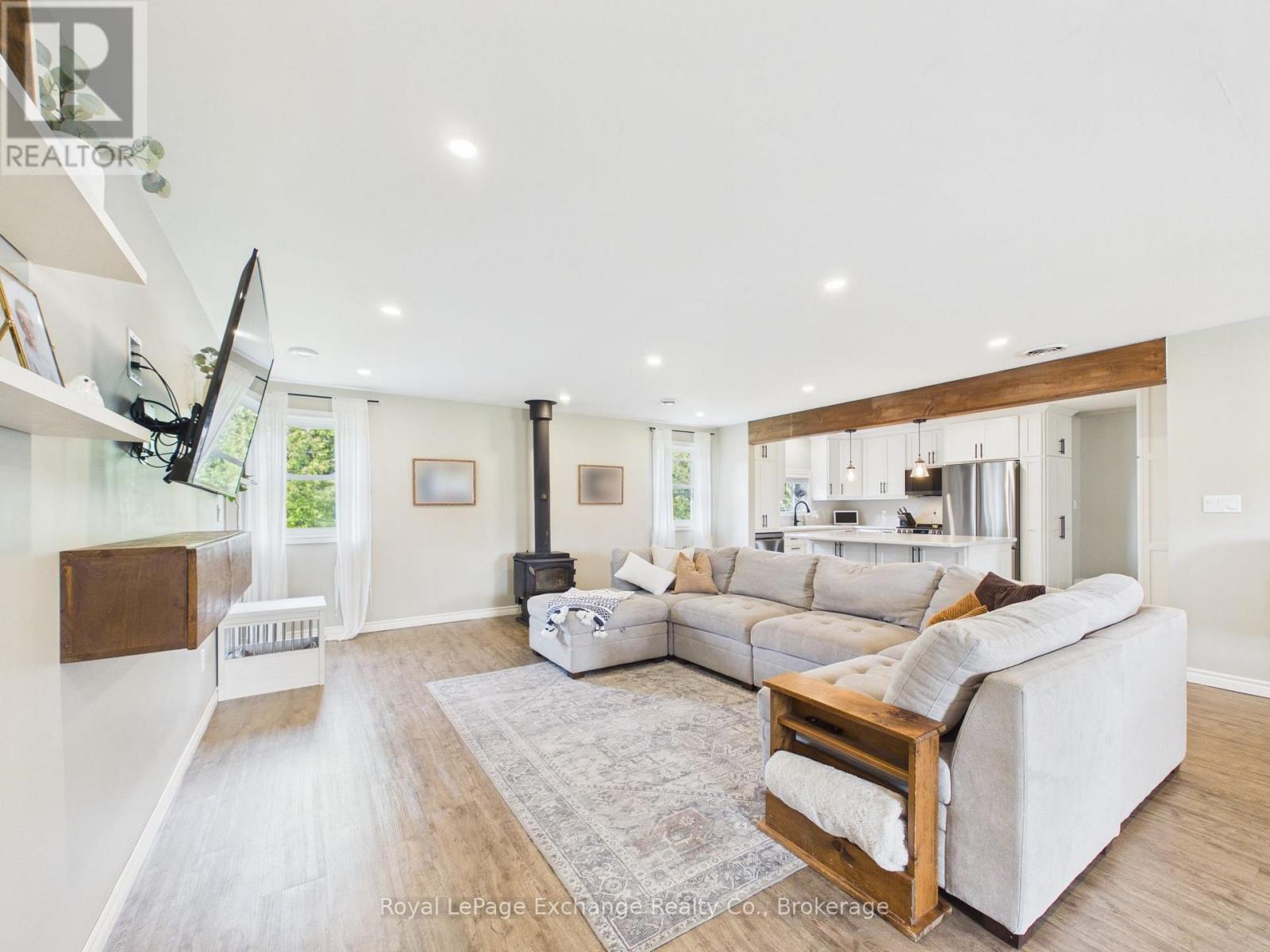 450 Ludgard Street, Huron-Kinloss, Ontario  N0G 2H0 - Photo 8 - X13812924