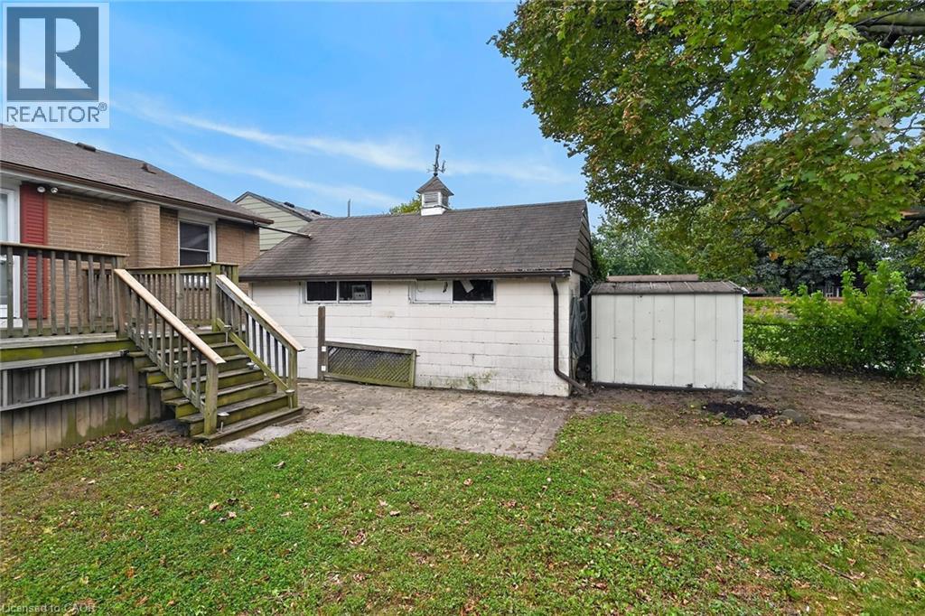 390 East 37th Street, Hamilton, Ontario  L8V 4B8 - Photo 43 - 40863488