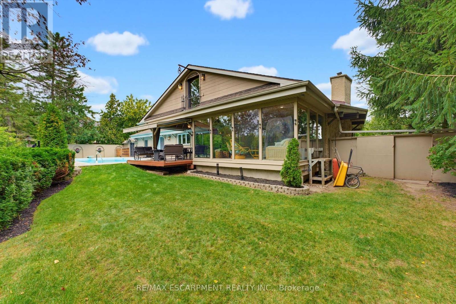 1316 Nevarc Drive, Burlington, Ontario  L7R 3X5 - Photo 24 - W13812812