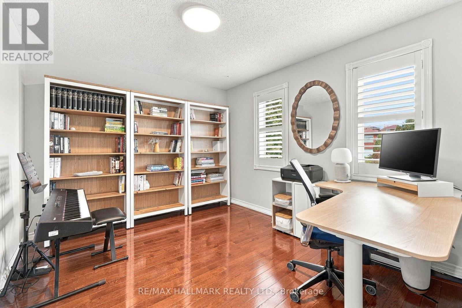 1246 Winterbourne Drive, Oakville, Ontario  L6J 7G2 - Photo 23 - W13812844