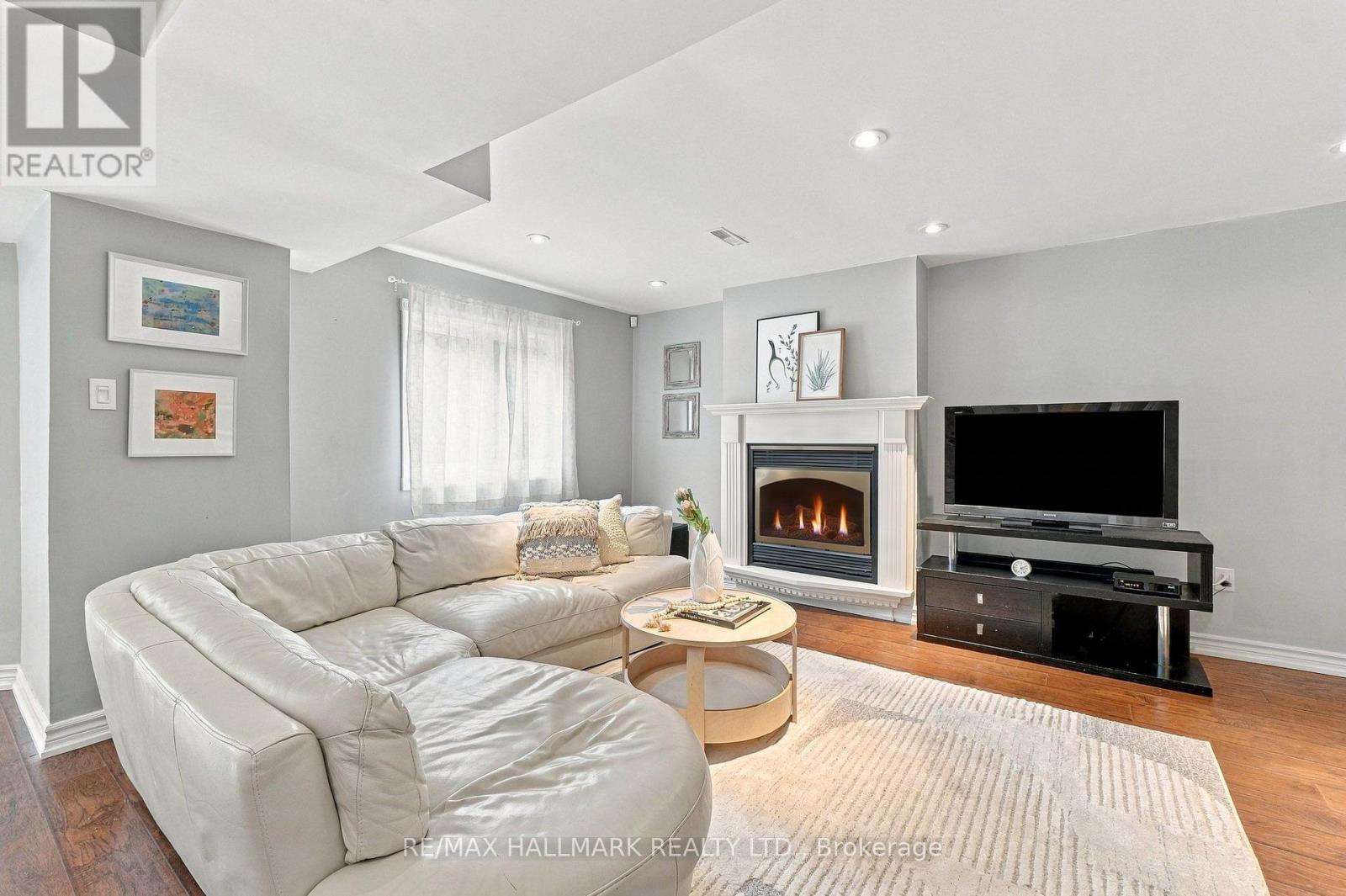 1246 Winterbourne Drive, Oakville, Ontario  L6J 7G2 - Photo 30 - W13812844