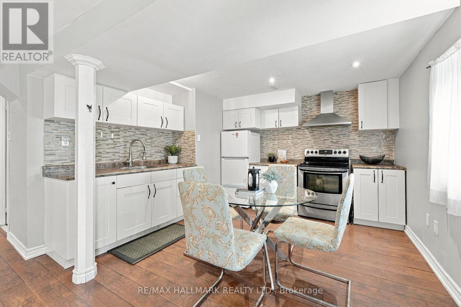 1246 Winterbourne Drive, Oakville, Ontario  L6J 7G2 - Photo 32 - W13812844