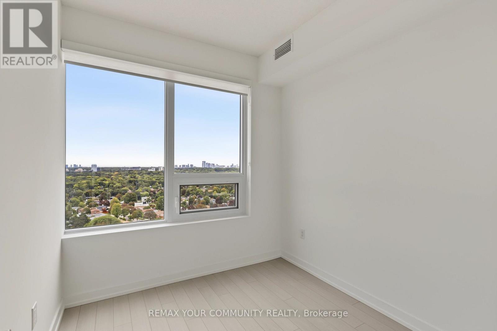 1913 - 4010 Eglinton Avenue W, Toronto, Ontario  M9A 0G5 - Photo 19 - W13812854