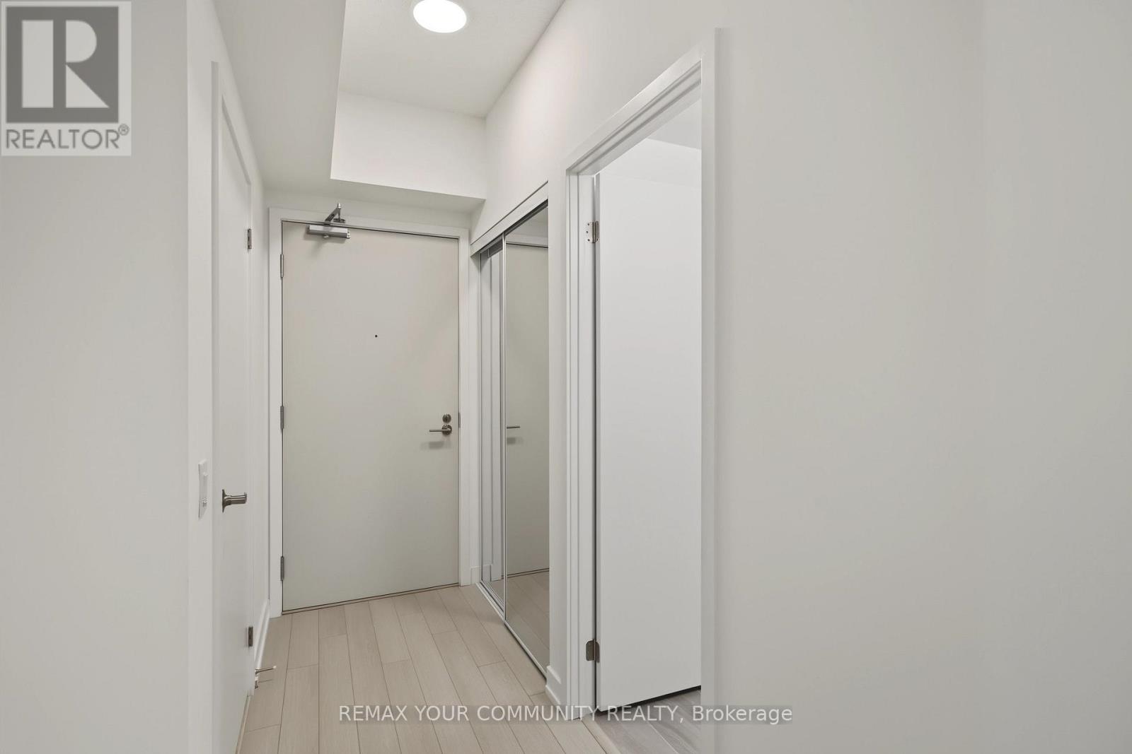 1913 - 4010 Eglinton Avenue W, Toronto, Ontario  M9A 0G5 - Photo 21 - W13812854
