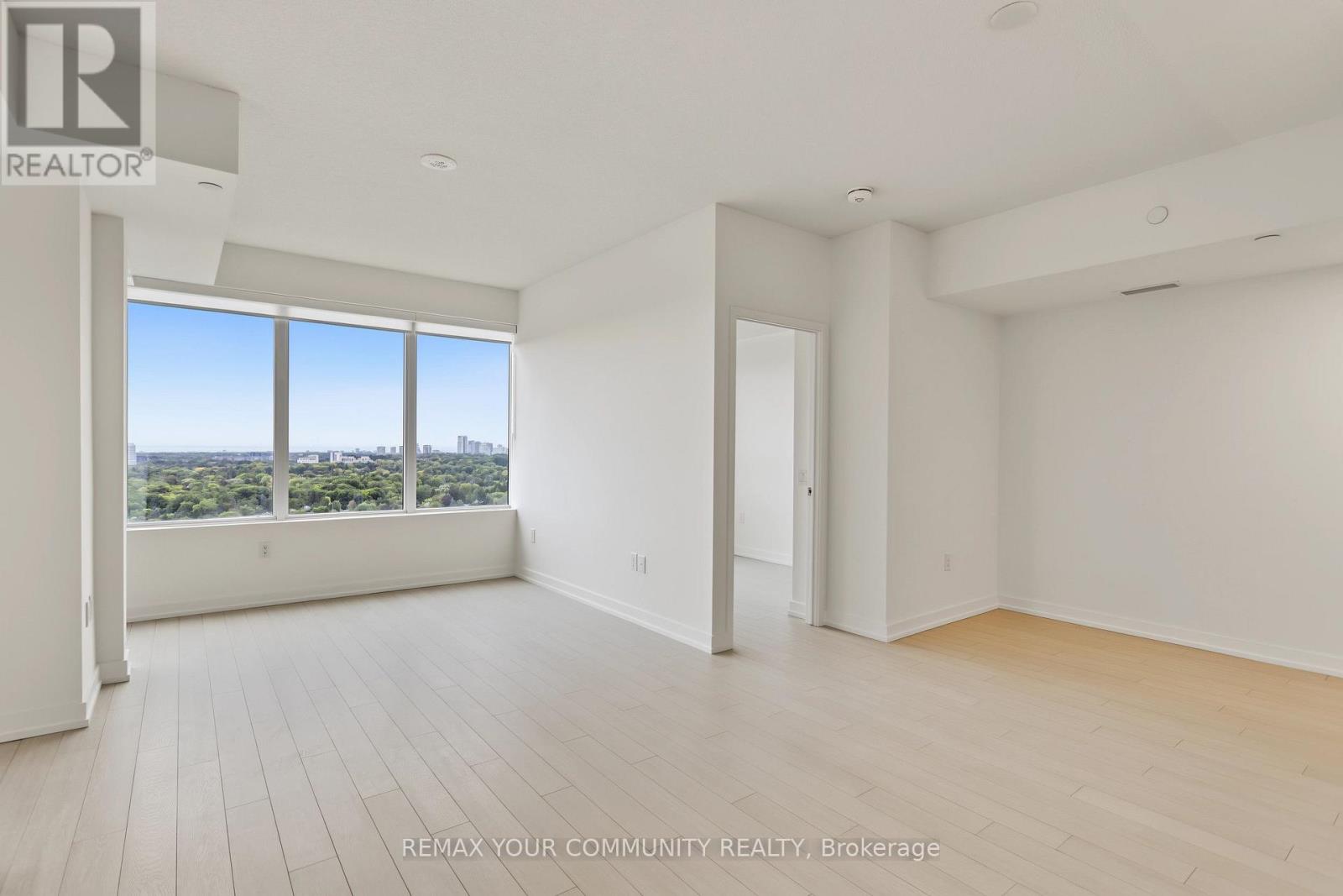 1913 - 4010 Eglinton Avenue W, Toronto, Ontario  M9A 0G5 - Photo 3 - W13812854