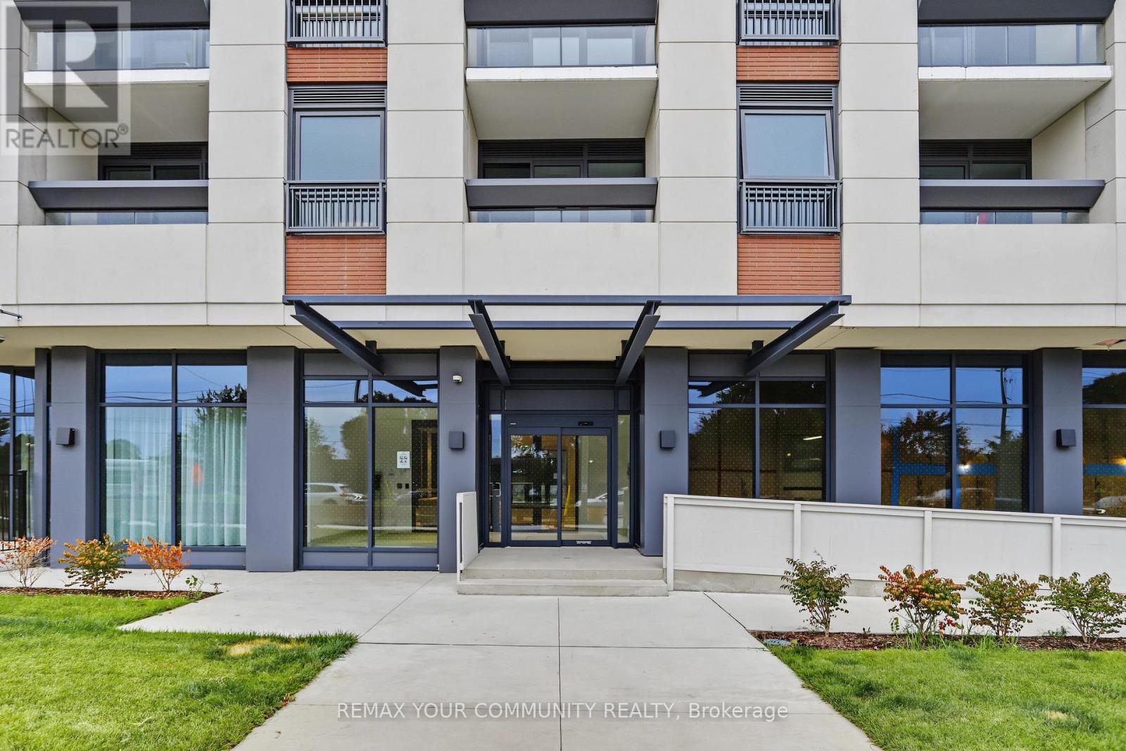 1913 - 4010 Eglinton Avenue W, Toronto, Ontario  M9A 0G5 - Photo 32 - W13812854