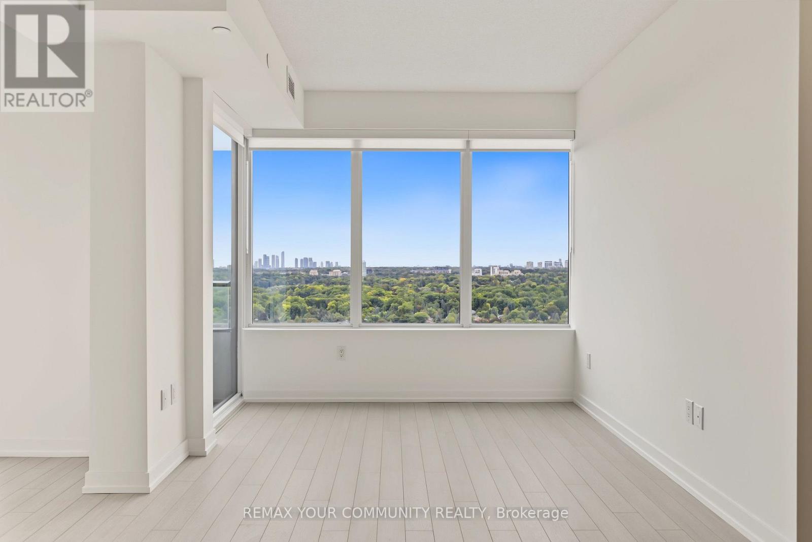 1913 - 4010 Eglinton Avenue W, Toronto, Ontario  M9A 0G5 - Photo 5 - W13812854