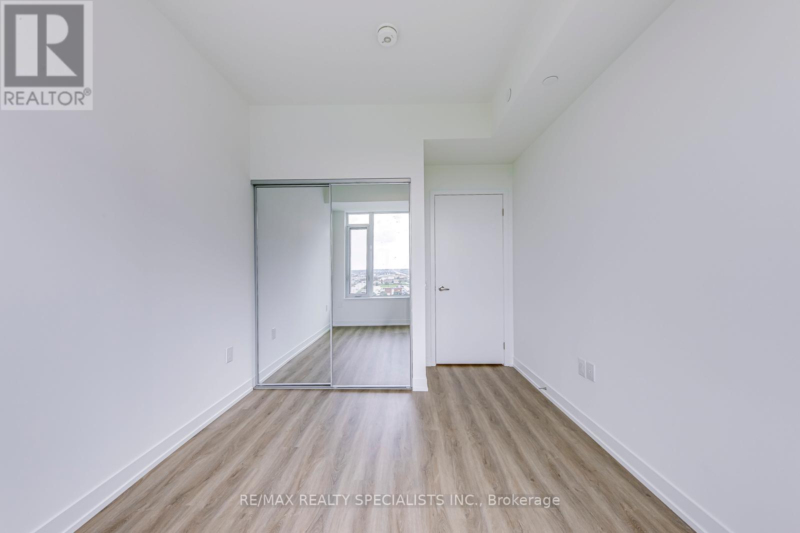 1018 - 2485 Eglinton Avenue, Mississauga, Ontario  L5M 2T1 - Photo 25 - W13812872