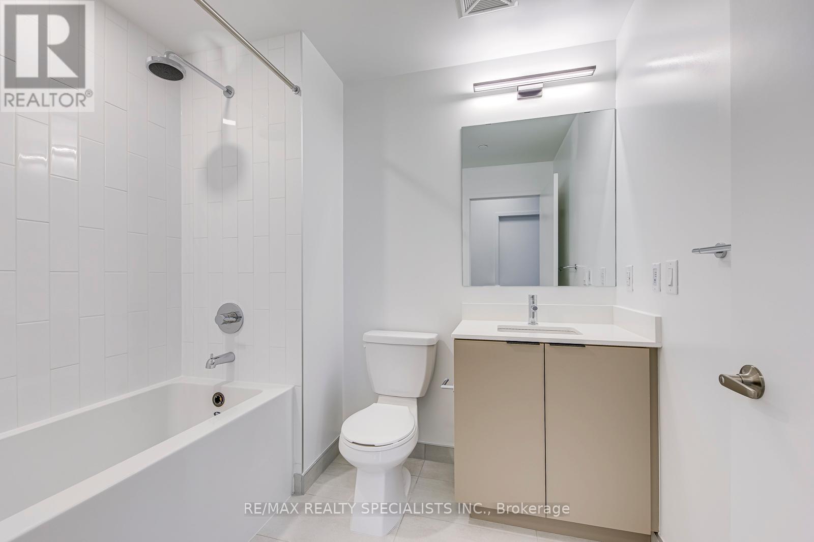 1018 - 2485 Eglinton Avenue, Mississauga, Ontario  L5M 2T1 - Photo 26 - W13812872