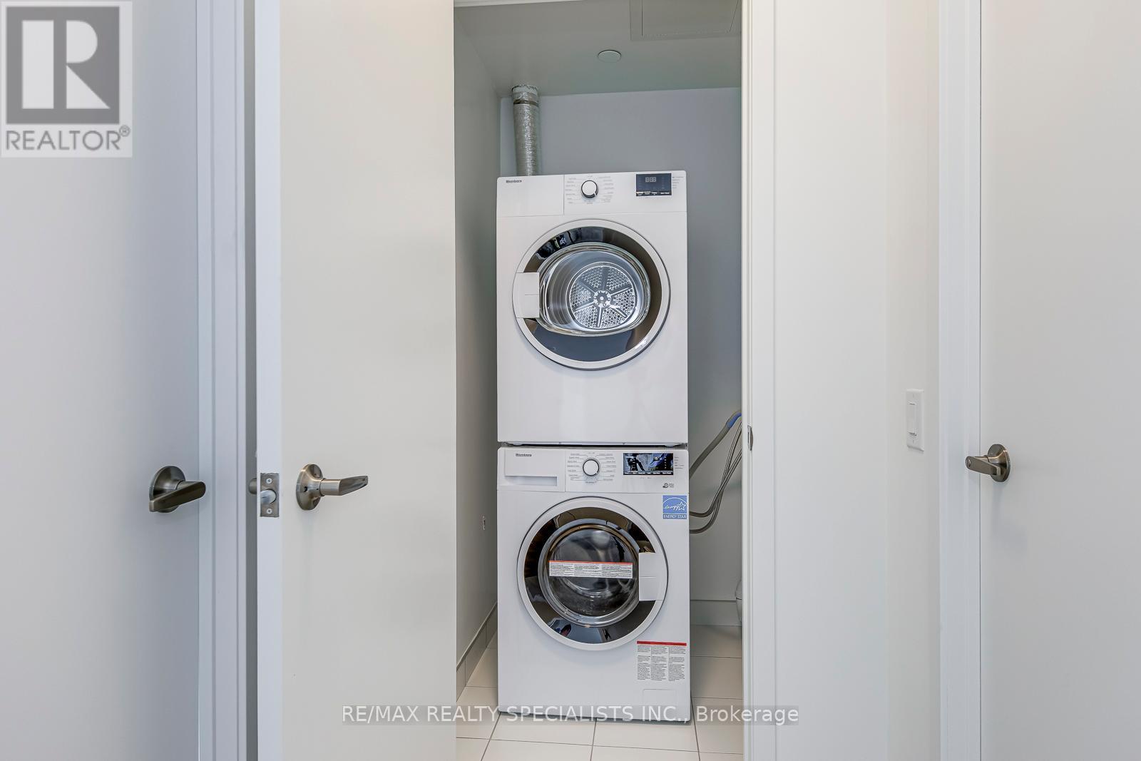1018 - 2485 Eglinton Avenue, Mississauga, Ontario  L5M 2T1 - Photo 27 - W13812872