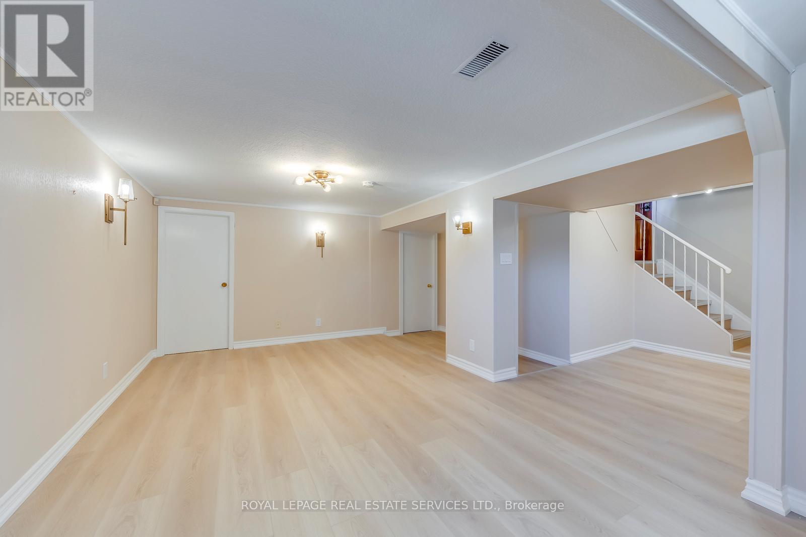 Bsmt - 383 Wentworth Street, Oakville, Ontario  L6K 1X1 - Photo 8 - W13812882