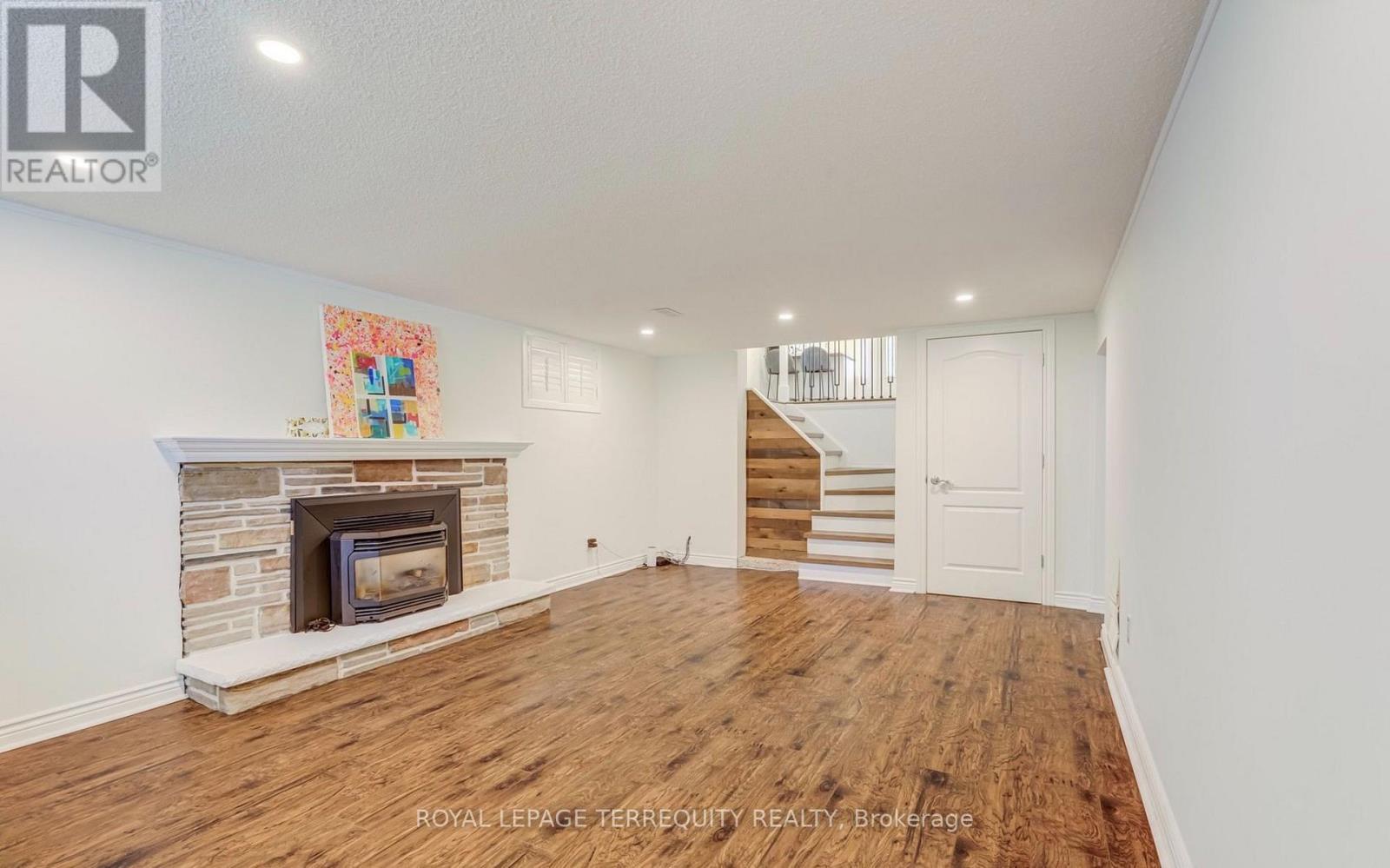 2474 Yarmouth Crescent, Oakville, Ontario  L6L 2M8 - Photo 16 - W13812928